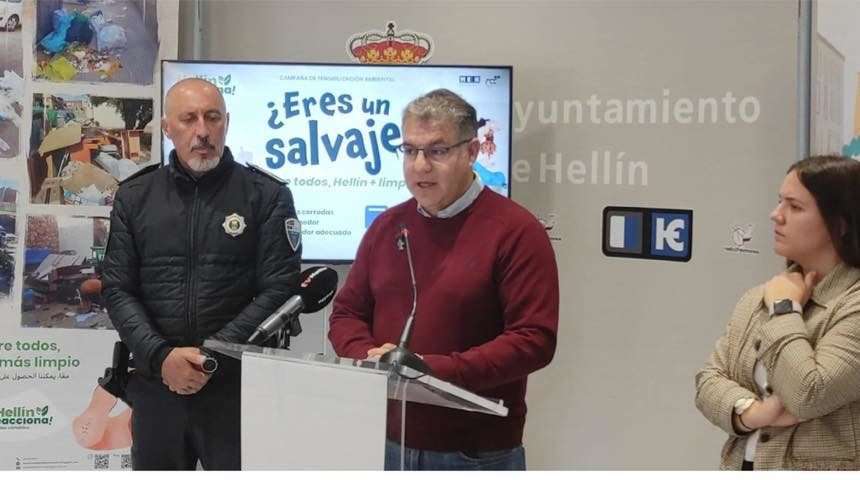 El Ayuntamiento de Hellín presenta su campaña "¿Eres un salvaje?"