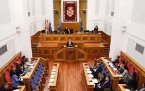 Las Cortes de CLM aprueban el servicio de hemodiálisis en Hellín