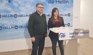 Manuel Serena y Tania Andicoberry