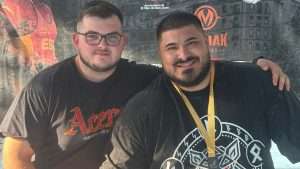 José Manuel Díaz (derecha) se ha colgado el oro en el Interregional Zona Centro de Powerlifting