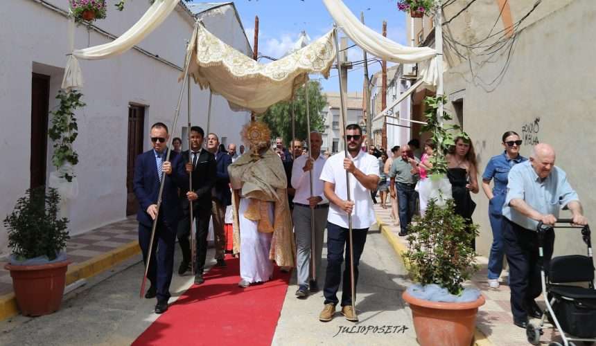 Procesión del Corpus Christi de Ontur 2024