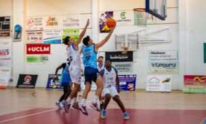 El Tobarra CB consigue su primera victoria en Alcobendas