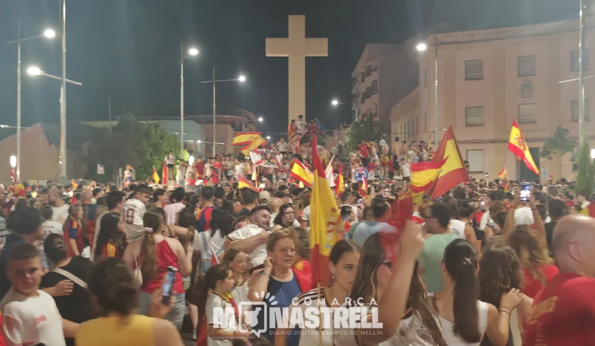 Hellín celebra España